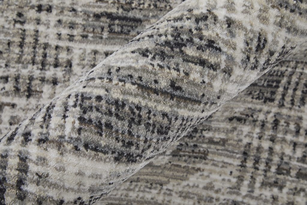 2′ X 3′ Gray and Ivory Abstract Area Rug