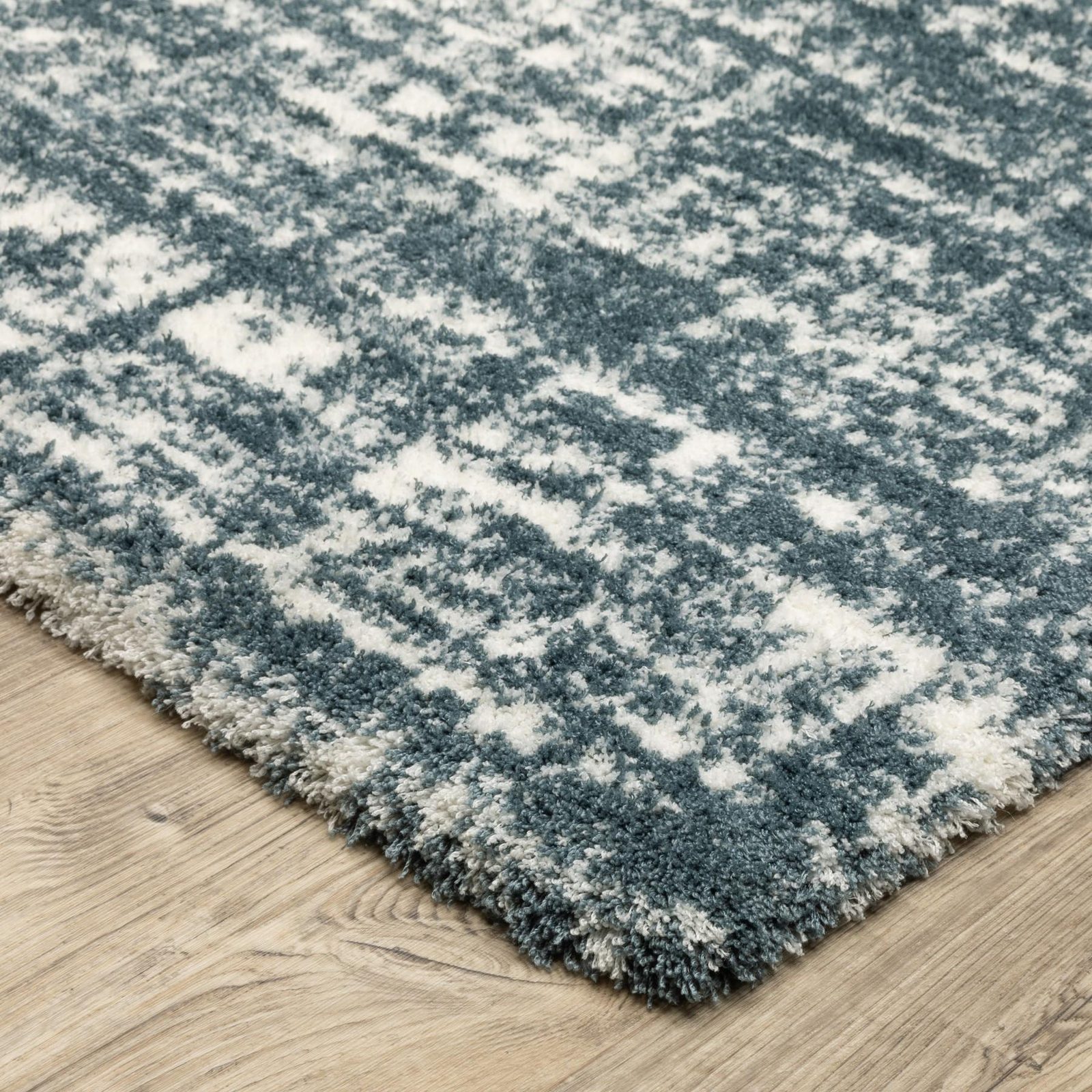 4′ X 6′ Gray And Ivory Geometric Area Rug