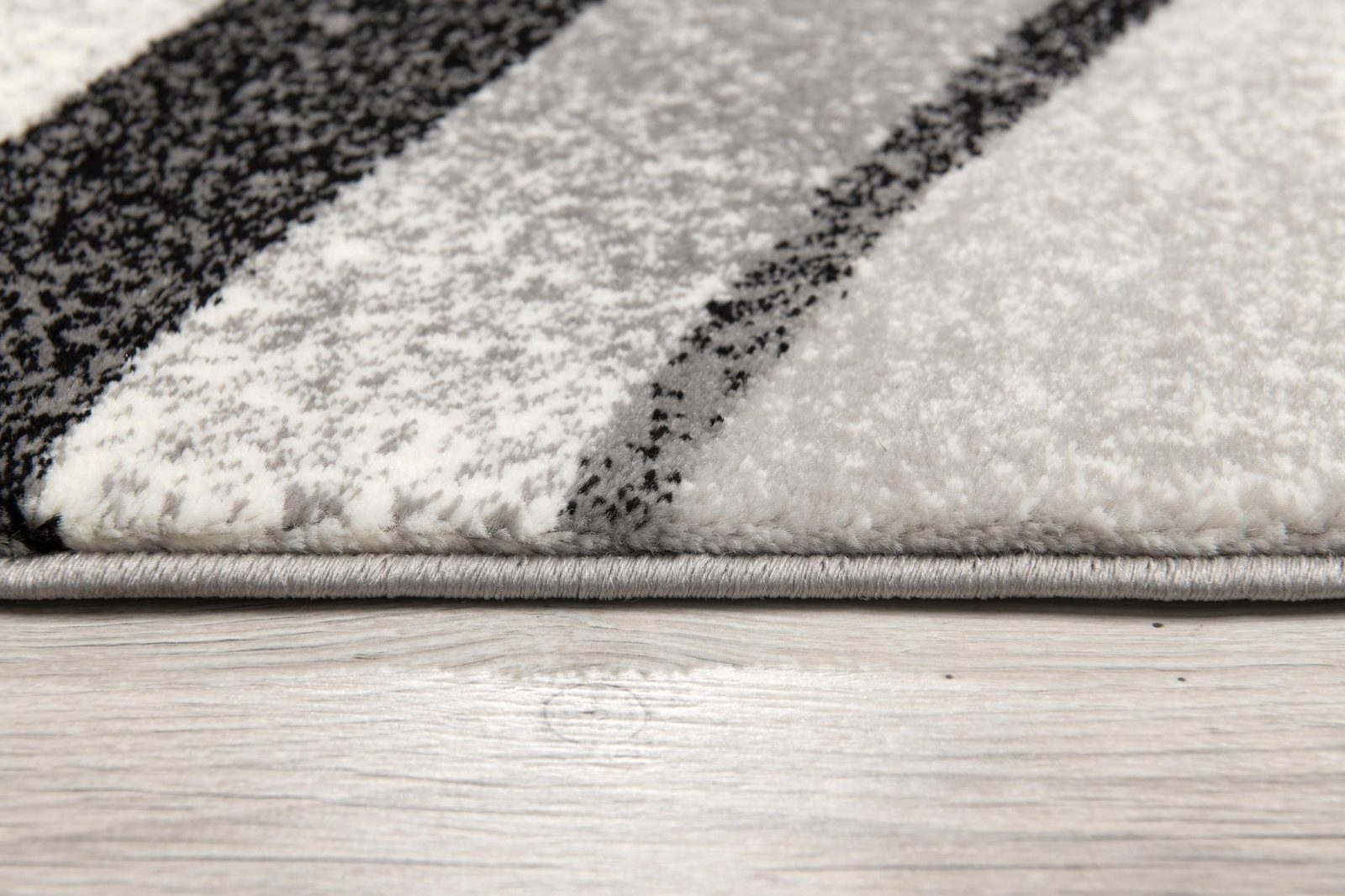 2′ X 2′ Black and Gray Abstract Square Rug