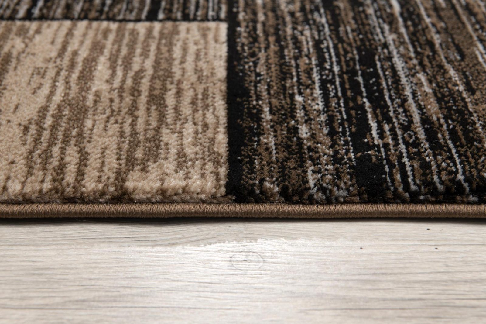 2′ X 2′ Brown and Beige Geometric Square Area Rug