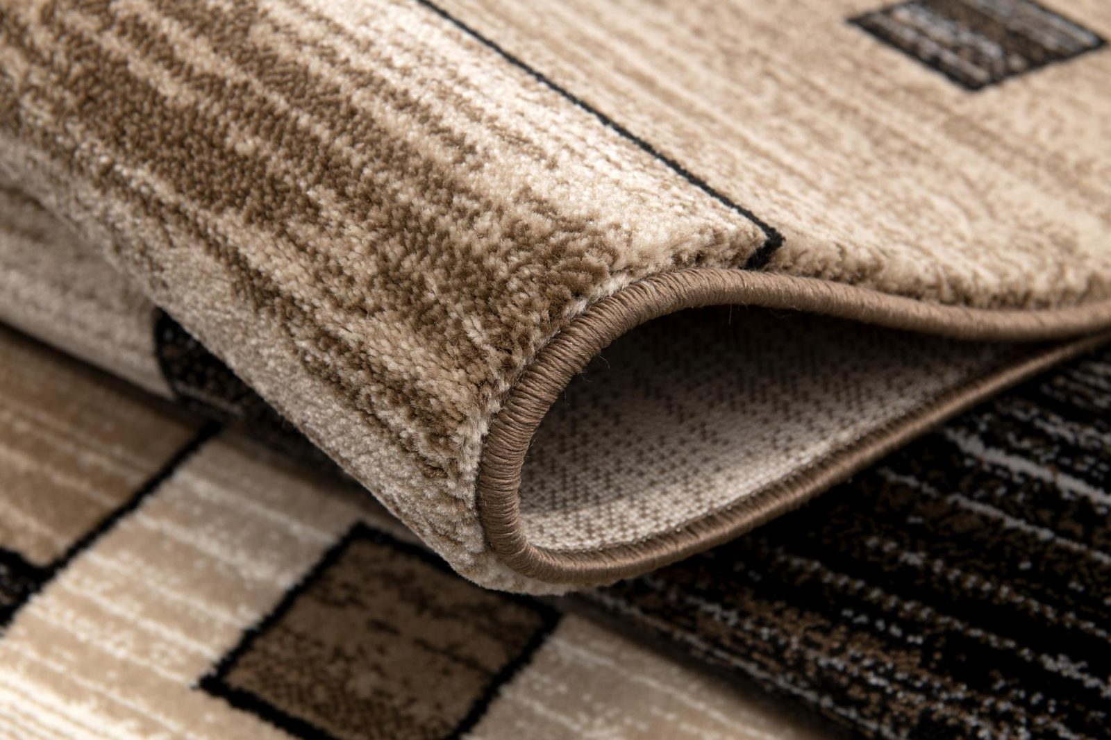 2′ X 2′ Brown and Beige Geometric Square Area Rug