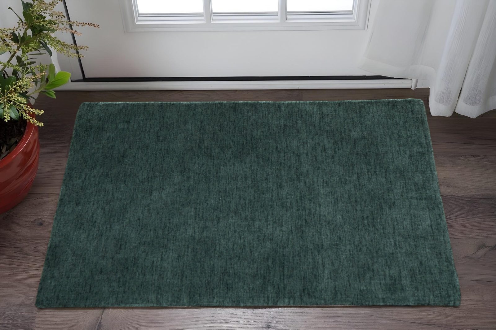 2′ X 3′ Green Hand Woven Area Rug
