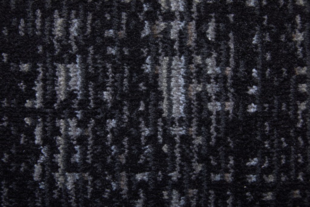 8′ Black and Gray Runner Rug