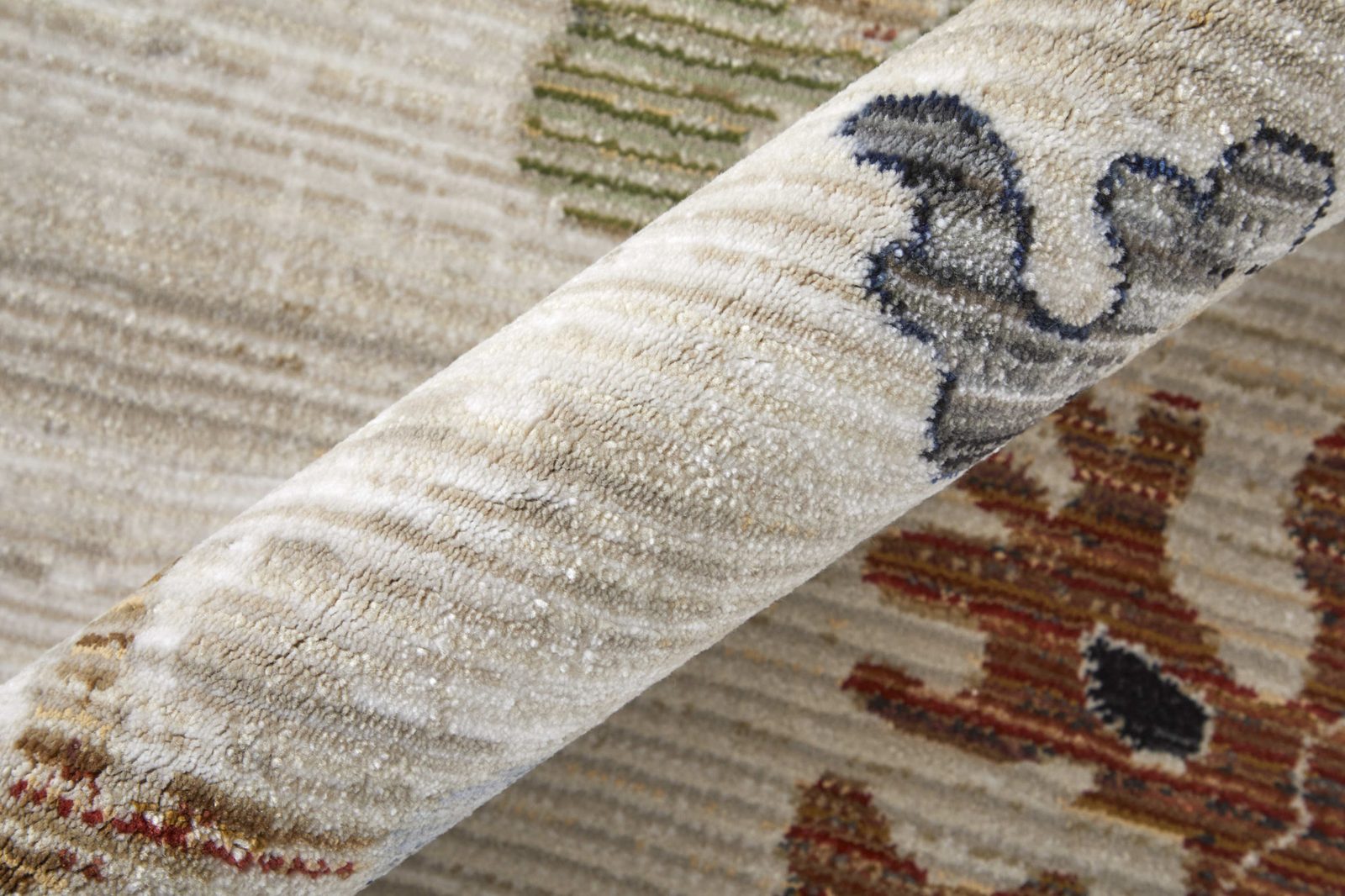 8′ Ivory Red and Blue Floral Runner Rug