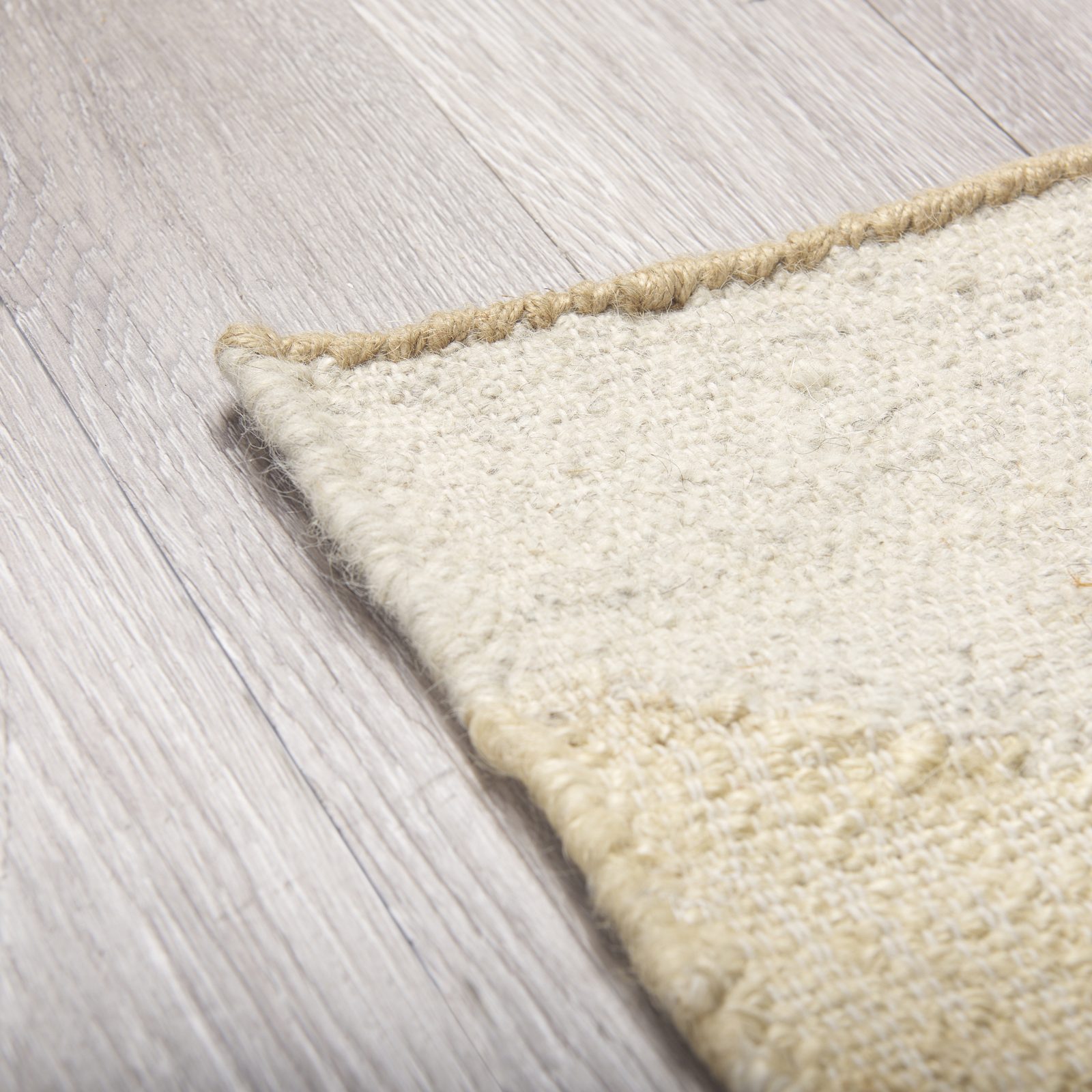 5 x 8 Cream Honeycomb Hemp and Wool Area Rug